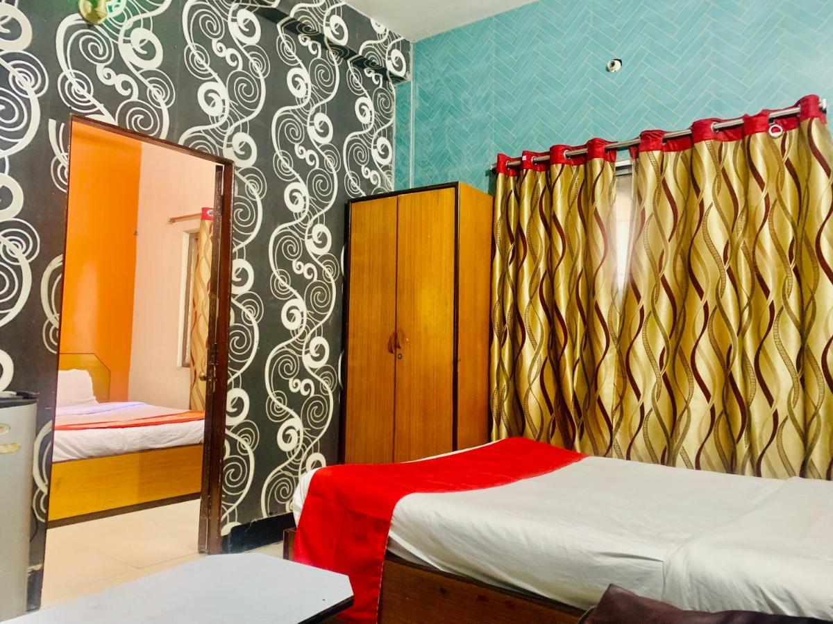 Hotel Bengal -100M From Park Circus 7 Point Calcutta Buitenkant foto