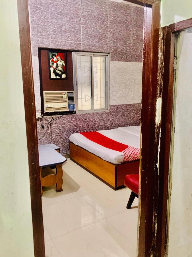 Hotel Bengal -100M From Park Circus 7 Point Calcutta Buitenkant foto