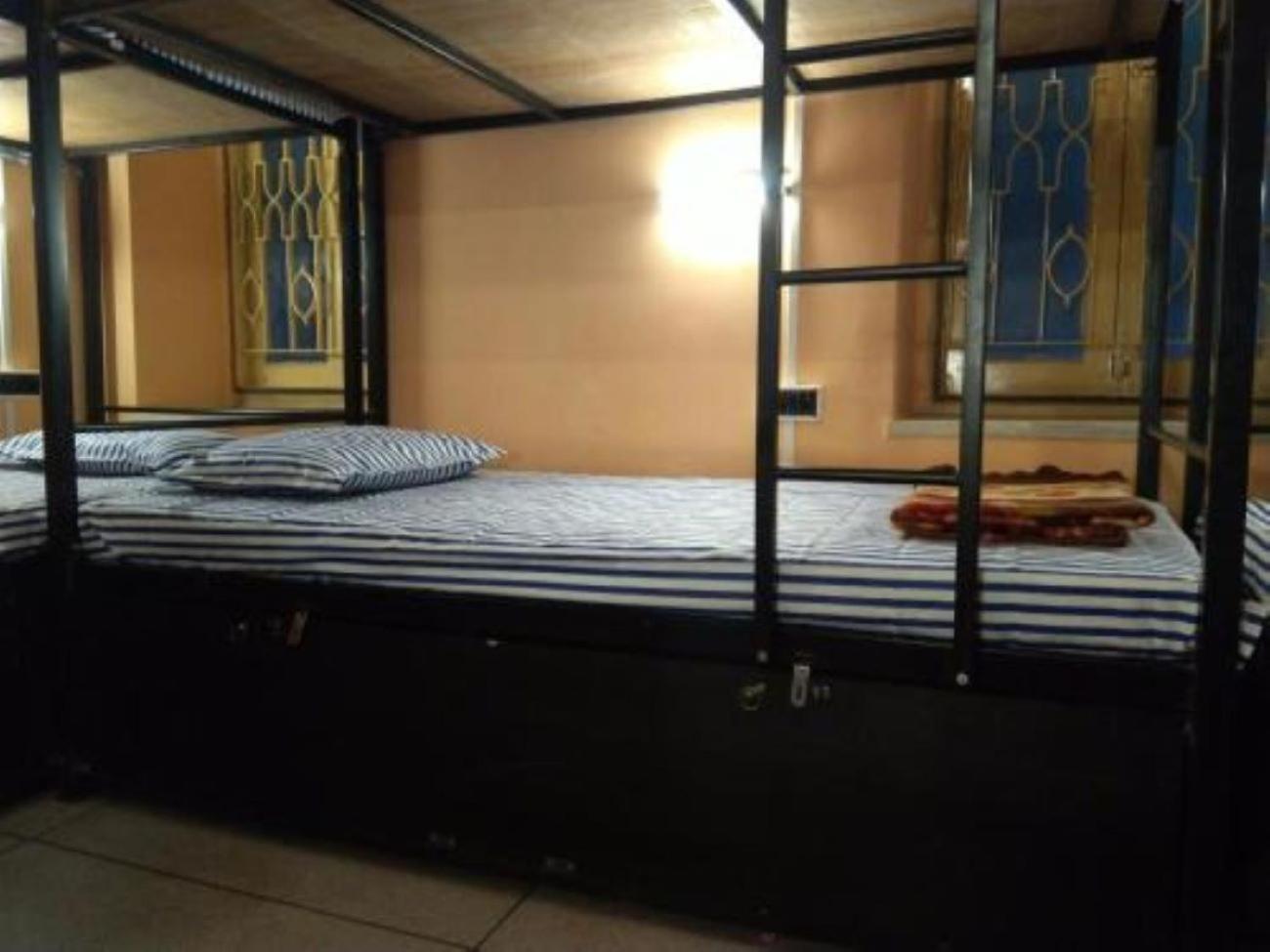 Hotel Bengal -100M From Park Circus 7 Point Calcutta Buitenkant foto
