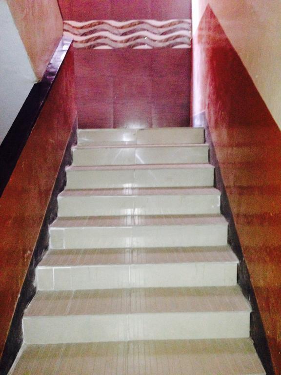 Hotel Bengal -100M From Park Circus 7 Point Calcutta Buitenkant foto