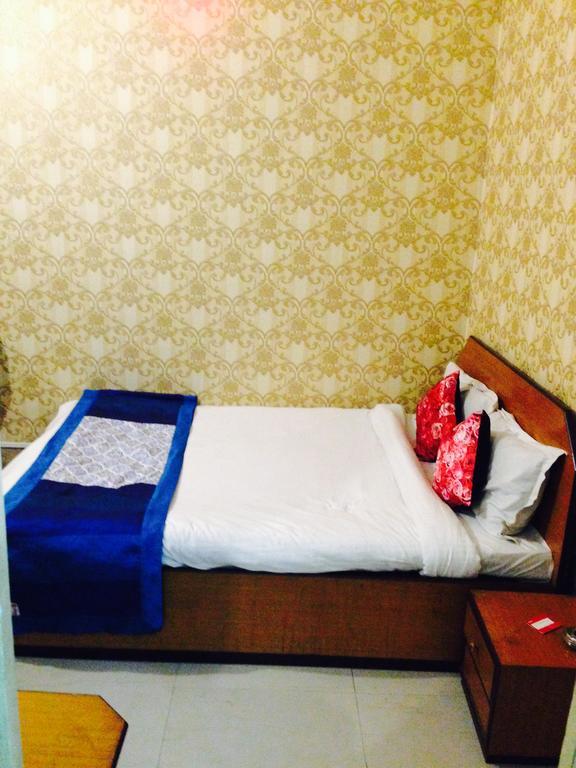 Hotel Bengal -100M From Park Circus 7 Point Calcutta Buitenkant foto