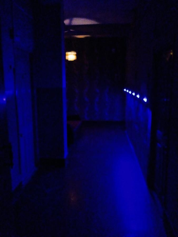 Hotel Bengal -100M From Park Circus 7 Point Calcutta Buitenkant foto